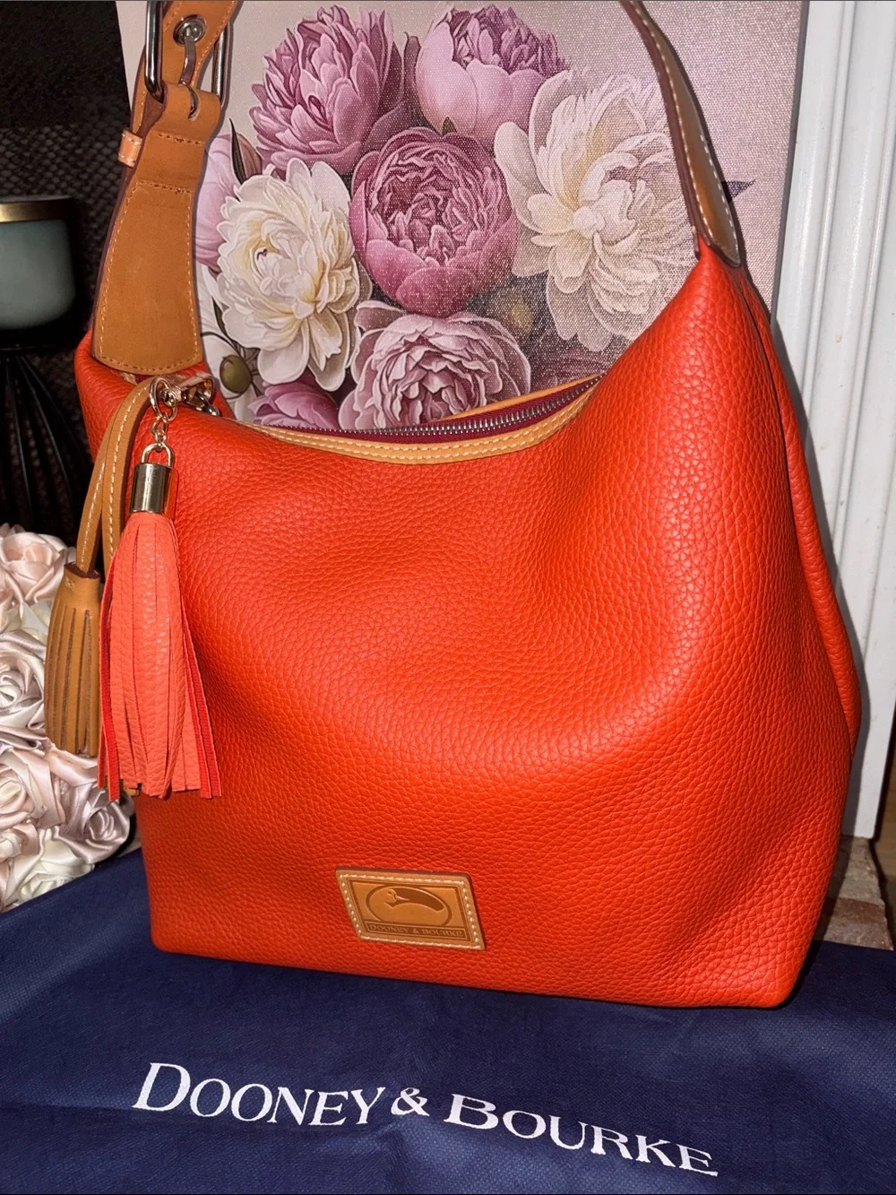 Dooney & Bourke Patterson Pebble Leather Paige Sac in orange/clementine